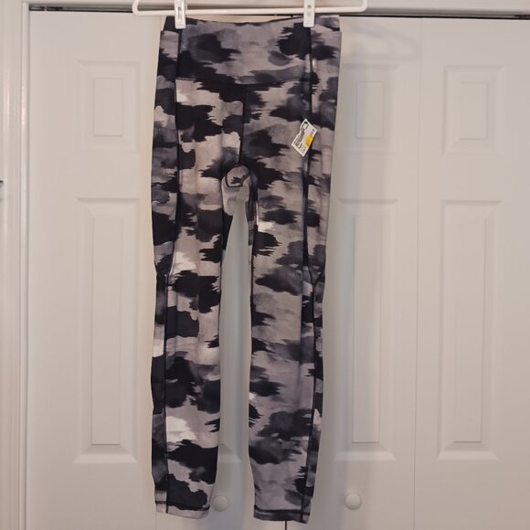 Reebok Pants - Reebok Black/Gray Leggings Size Small